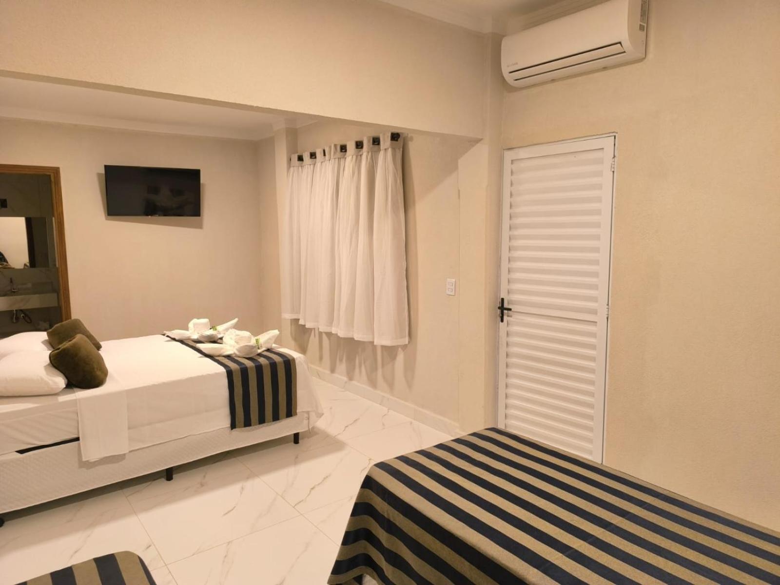 Suites Belo Quinto & Spazzio Bloco 2 Brotas Bagian luar foto